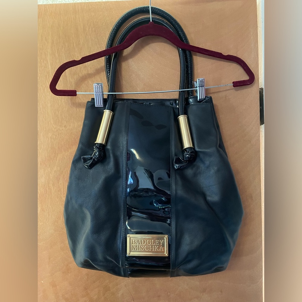 Badgley Mischka Vintage Leather Hand Bag